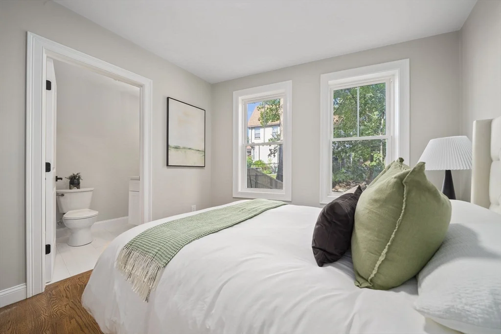 52 Bellevue St, Dorchester