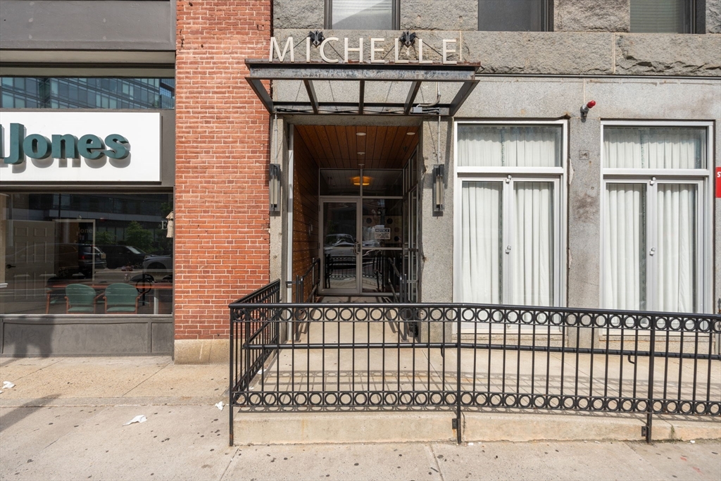 57 North Washington St, North End