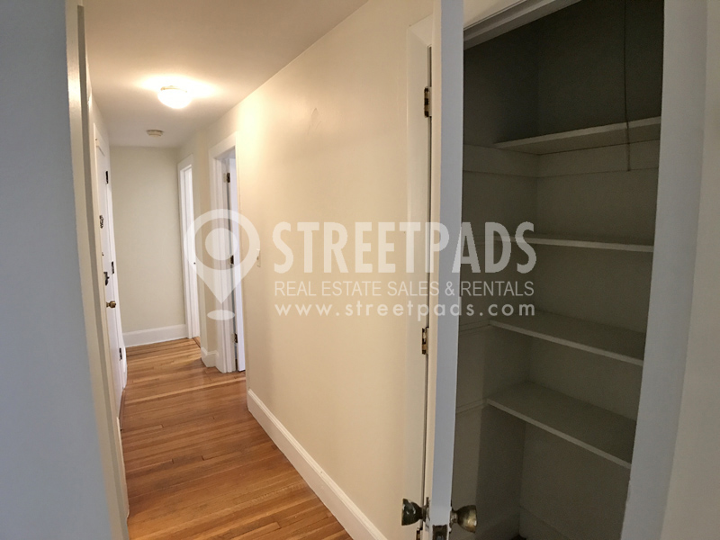 33 Lancaster Ter, Corey Hill