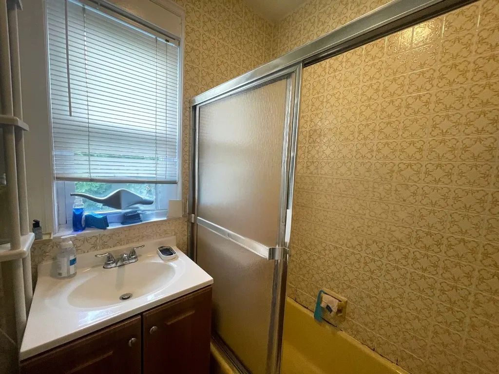 123 Winthrop St, Medford