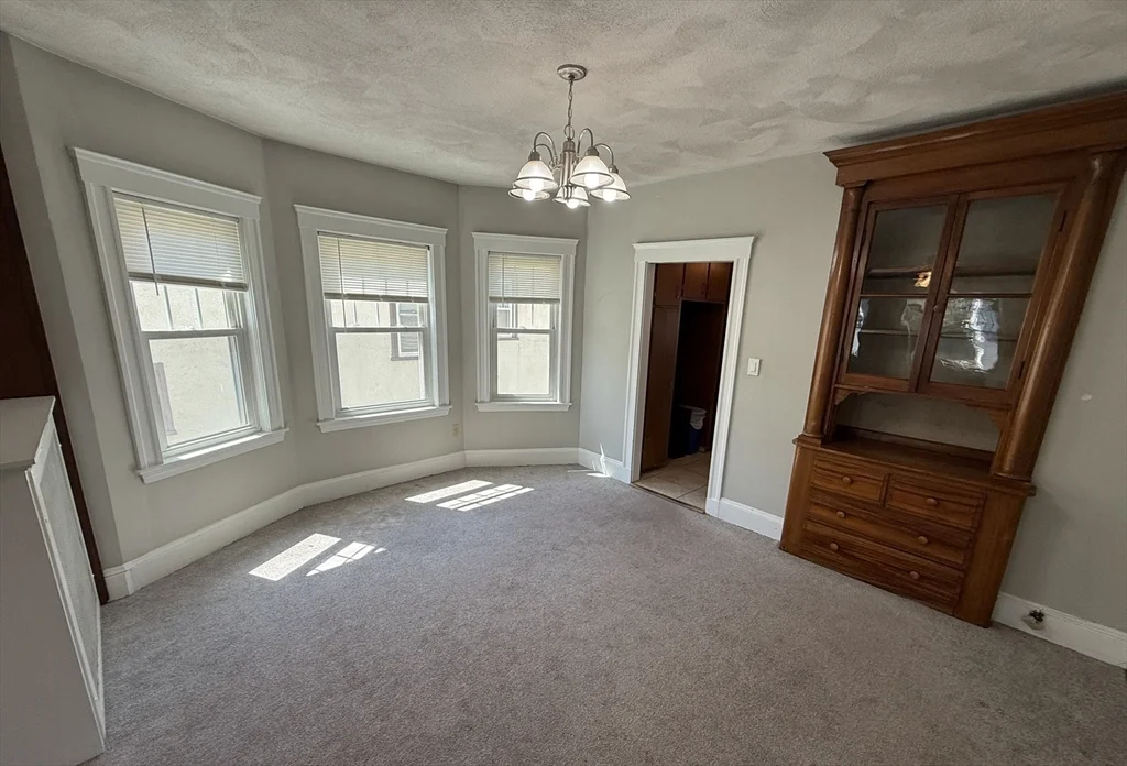 20 Benton Rd, Tufts University