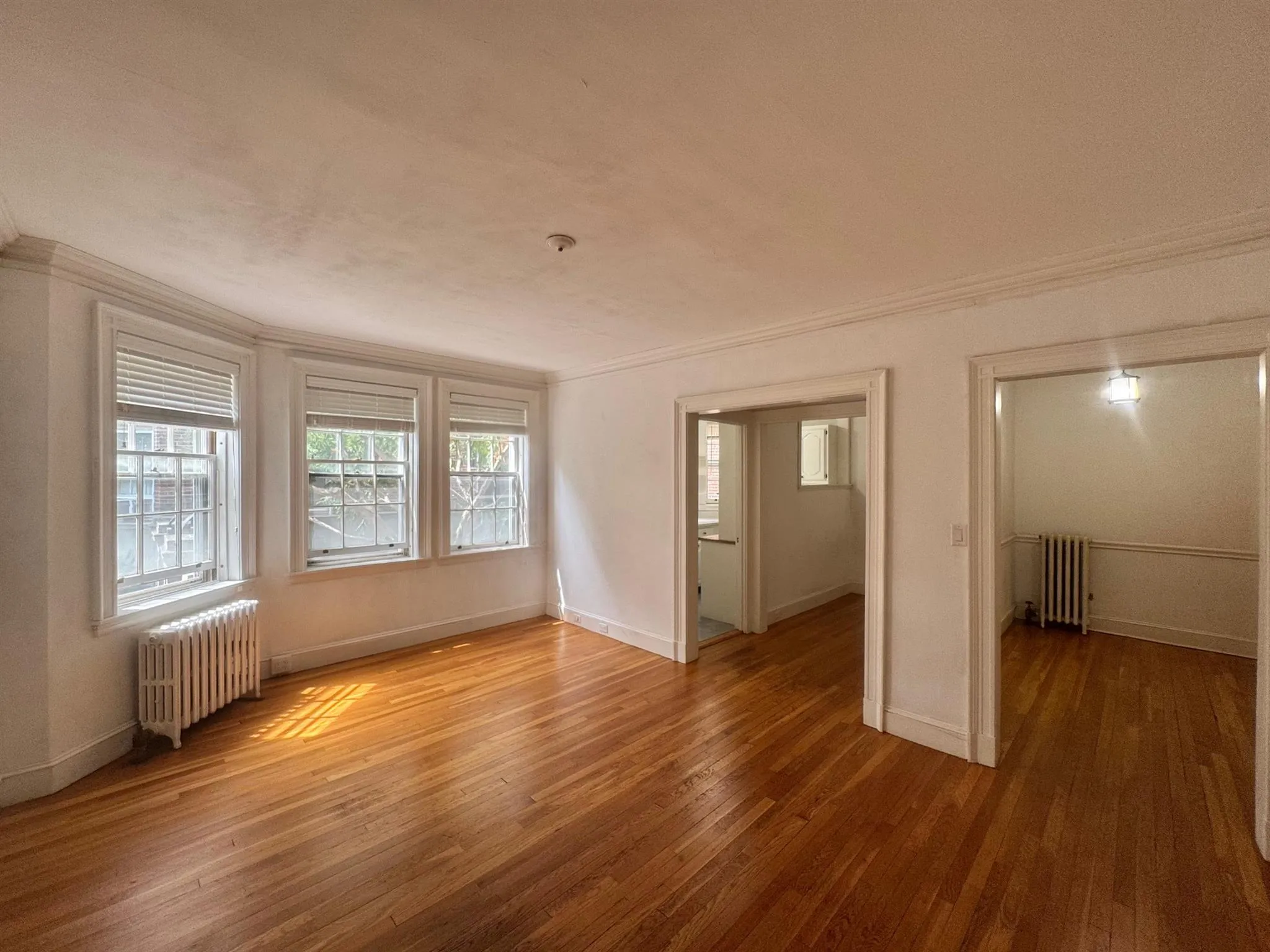 77 Martin St, Neighborhood Nine