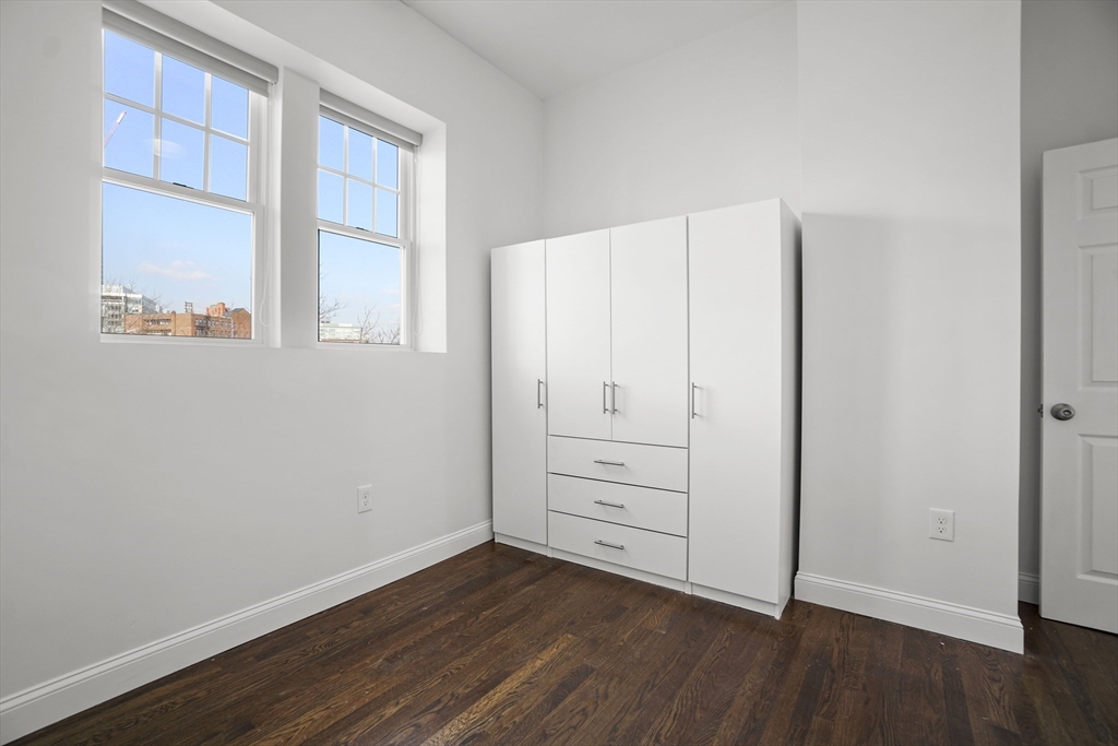 74 Salem St, North End