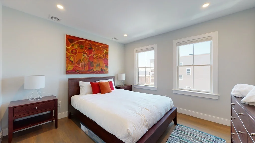 459 E 8th, South Boston