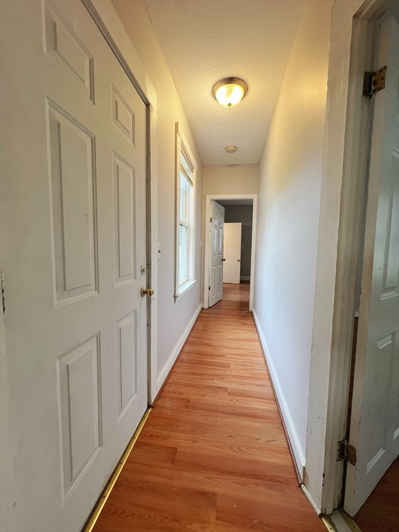 4 Harrison St, Natick