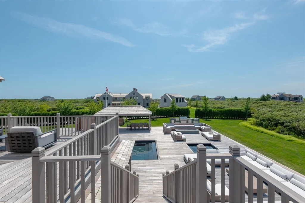 30 Devon Street   Full Compound, Nantucket