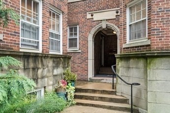 77 Martin St, Neighborhood Nine