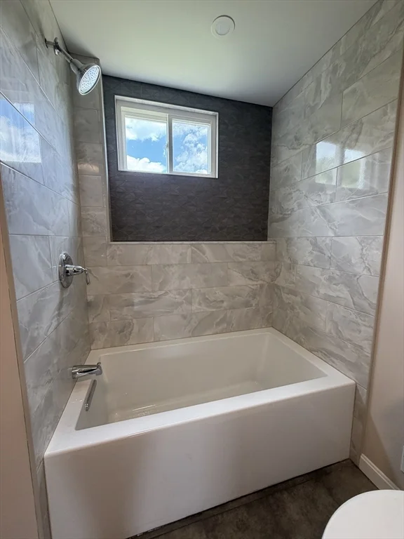 6 Edwards Pl, Chelmsford