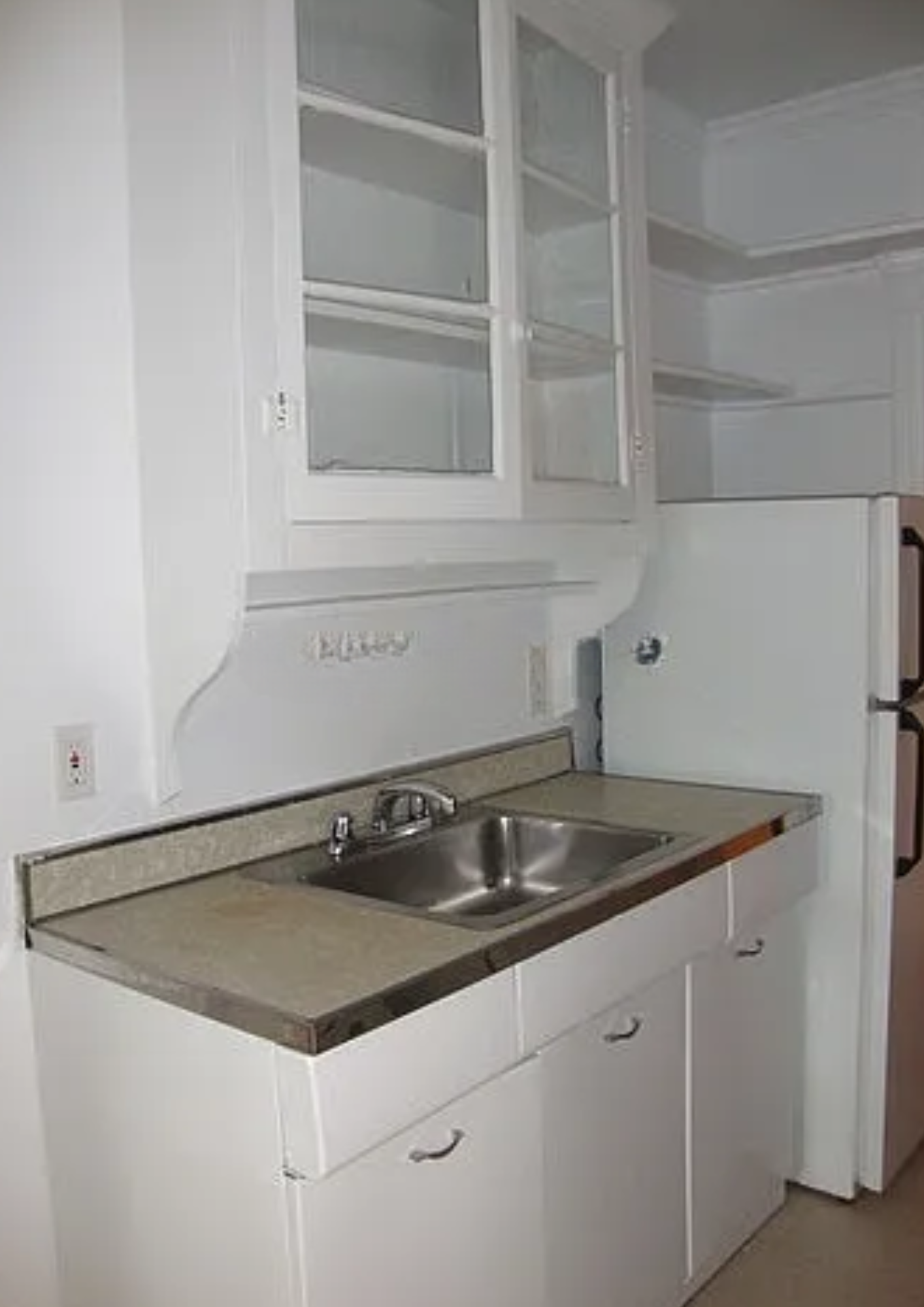 22 Chauncy St, Neighborhood Nine