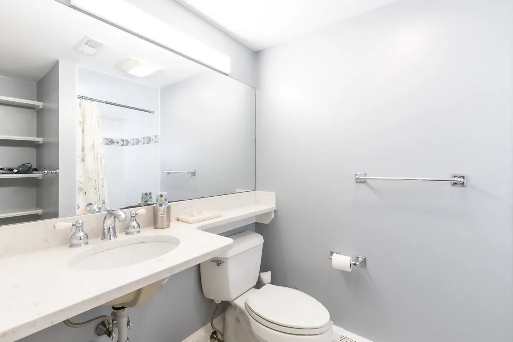 21 East Concord St, South End