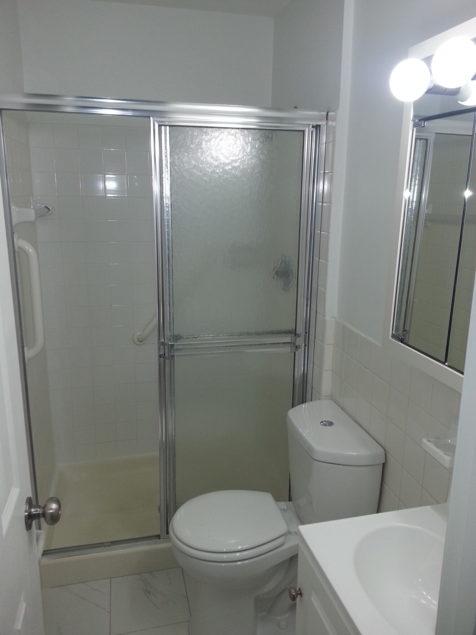 126 Plymouth Dr, Norwood