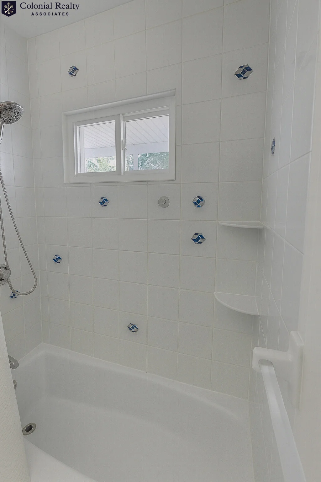 83 Putnam St, East Watertown