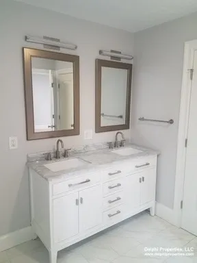 554 Massachusetts Ave, South End