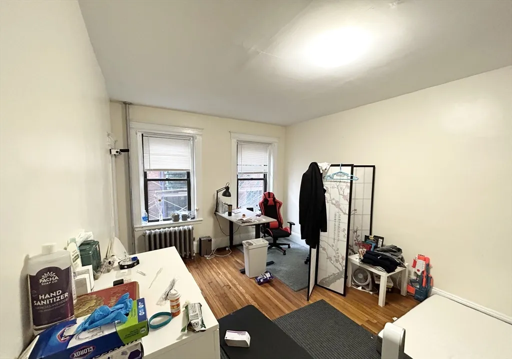 39 Hemenway St, Boston