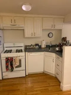 32 Edgerly Rd, Fenway