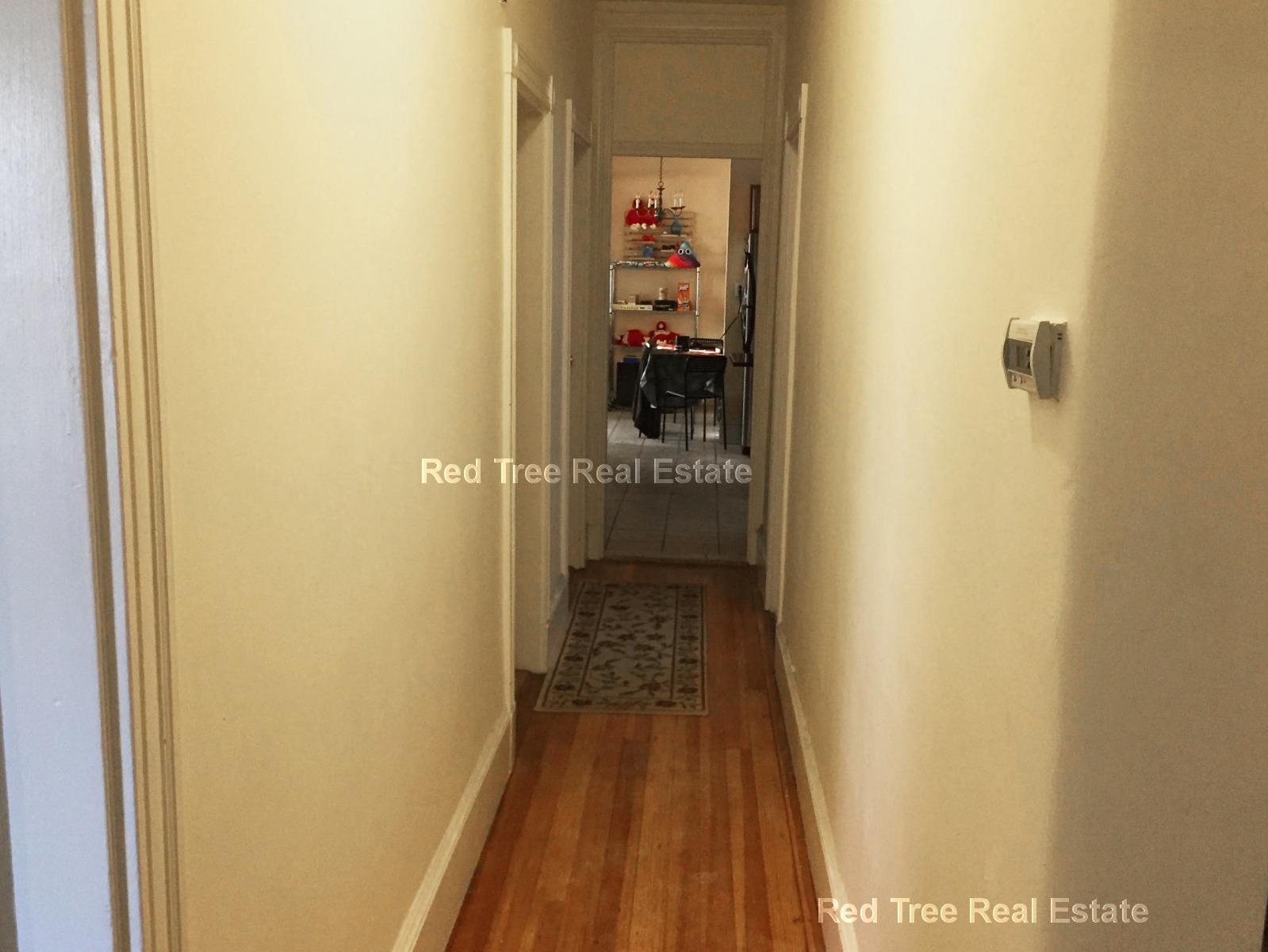 10 Bucknam St, Mission Hill