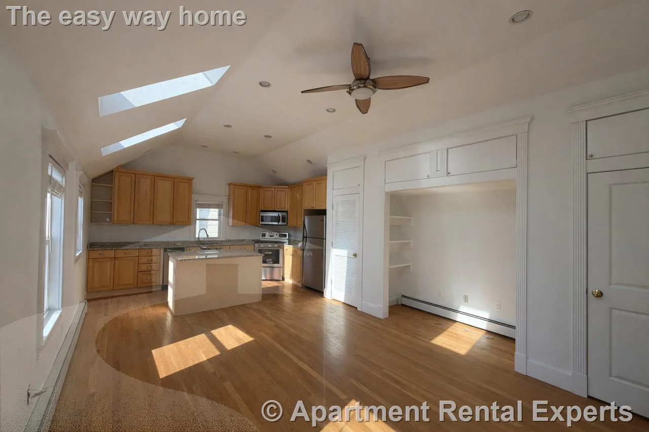 117 Columbia St, Central Square