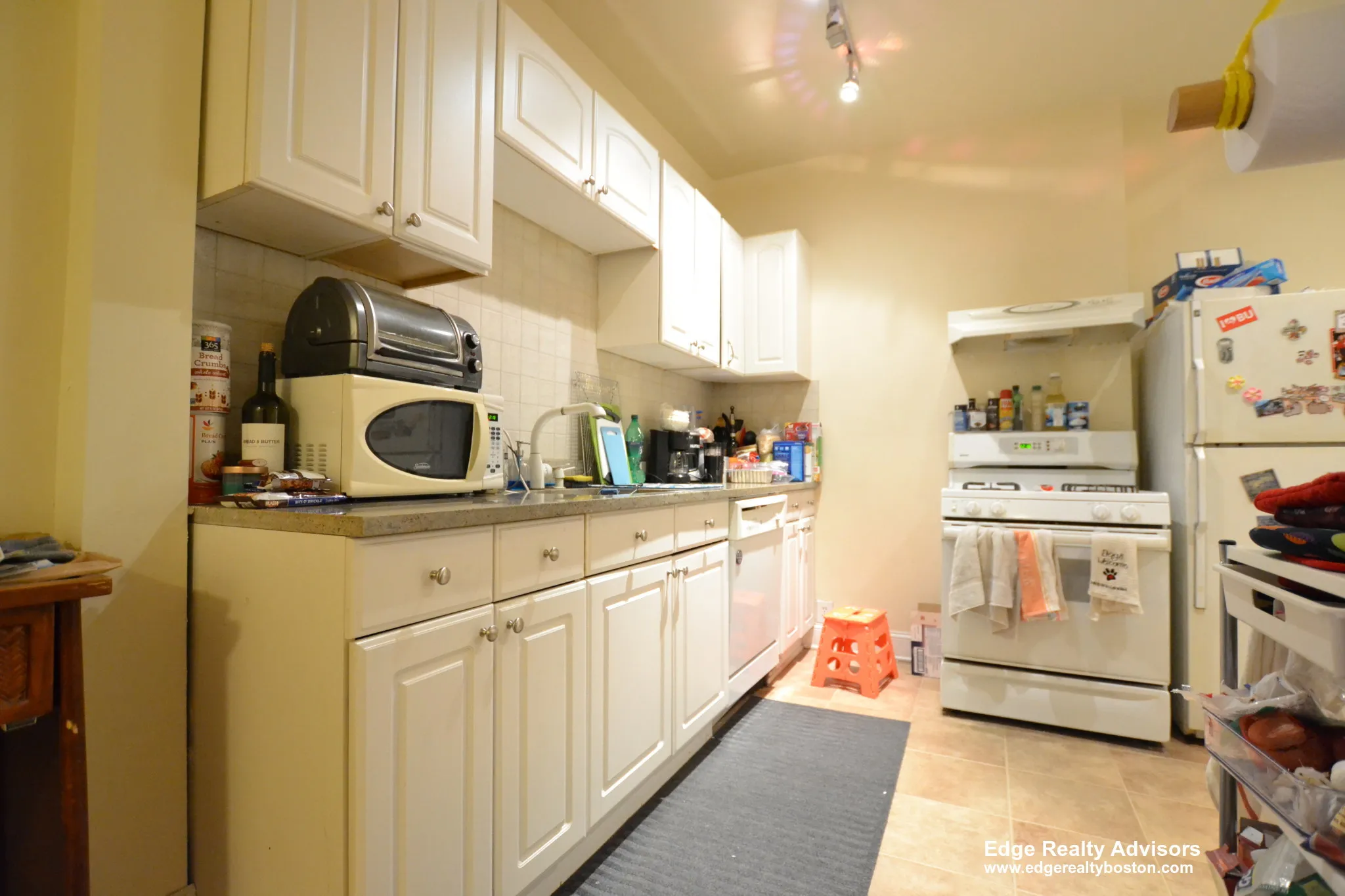 21 Park Vale Ave, Brighton