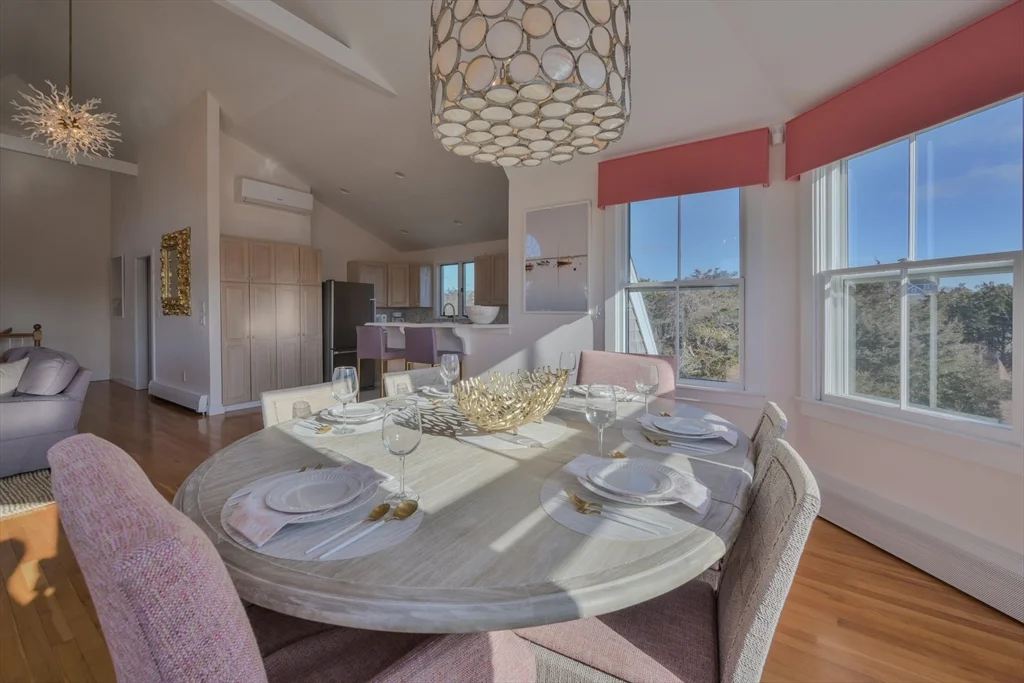 63 Monomoy Rd, Monomoy