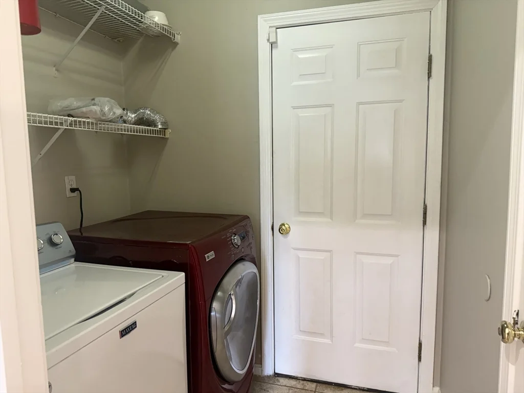 74 Odonnell Ave, Shrewsbury