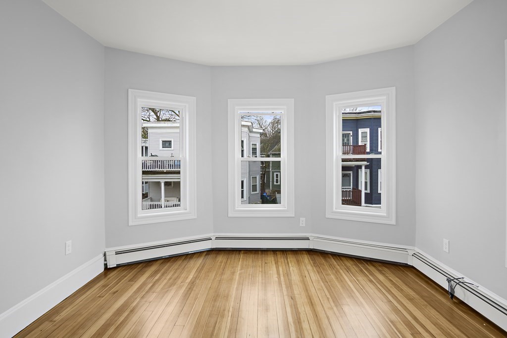 84 Fellsway East, Malden