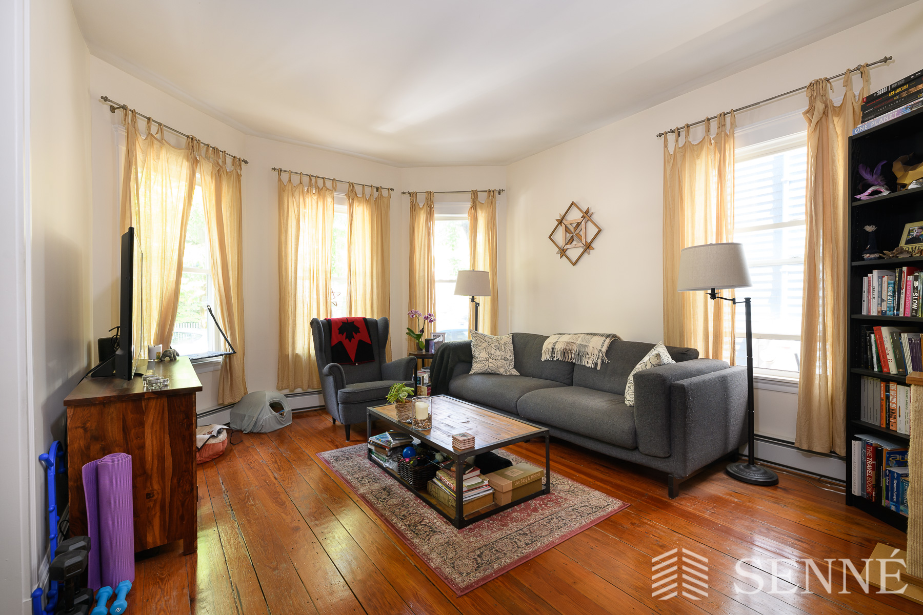 39 Magnolia Ave, Mid-Cambridge