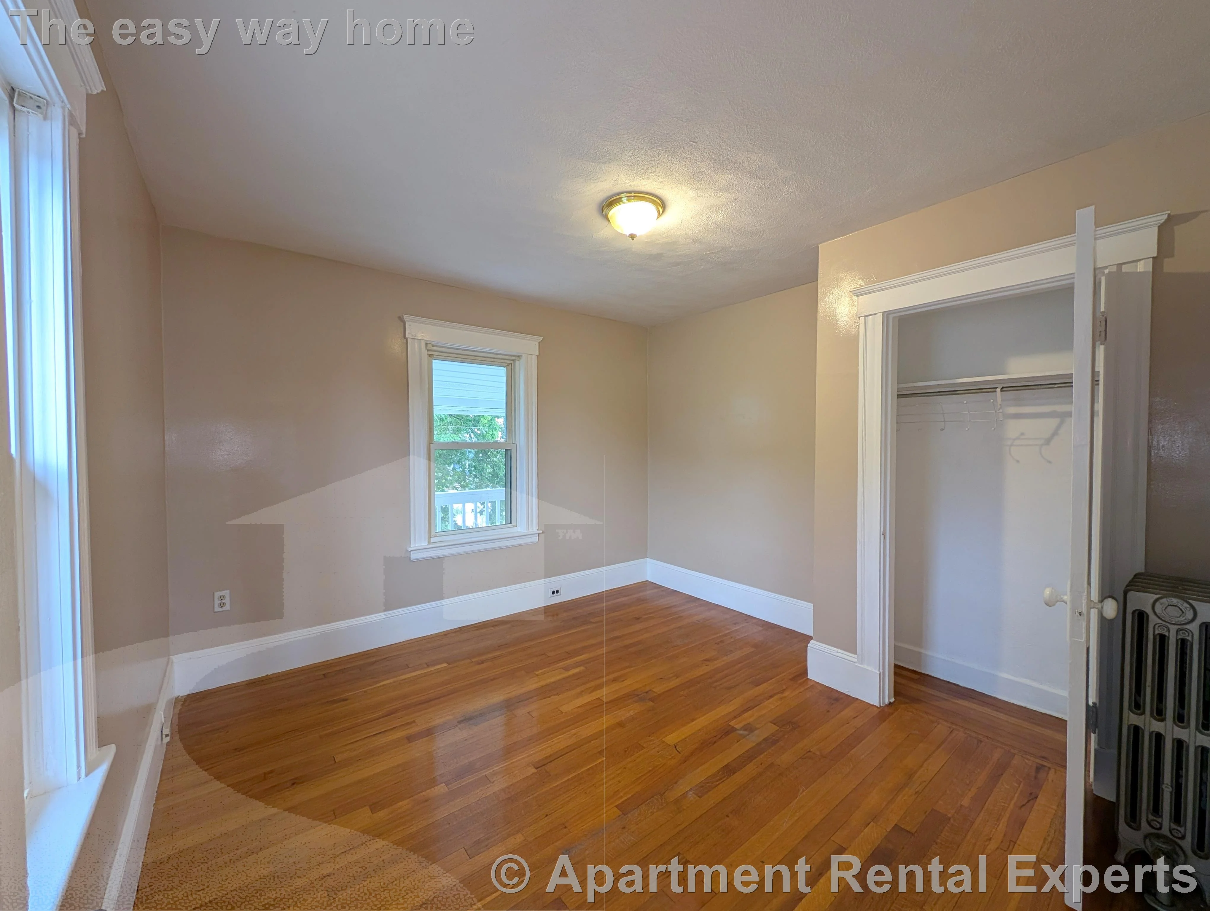 83 Billings Ave, Tufts