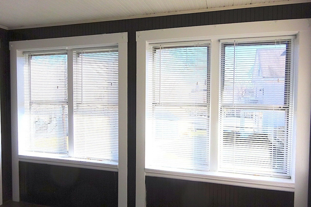 115 Playstead Rd, Medford