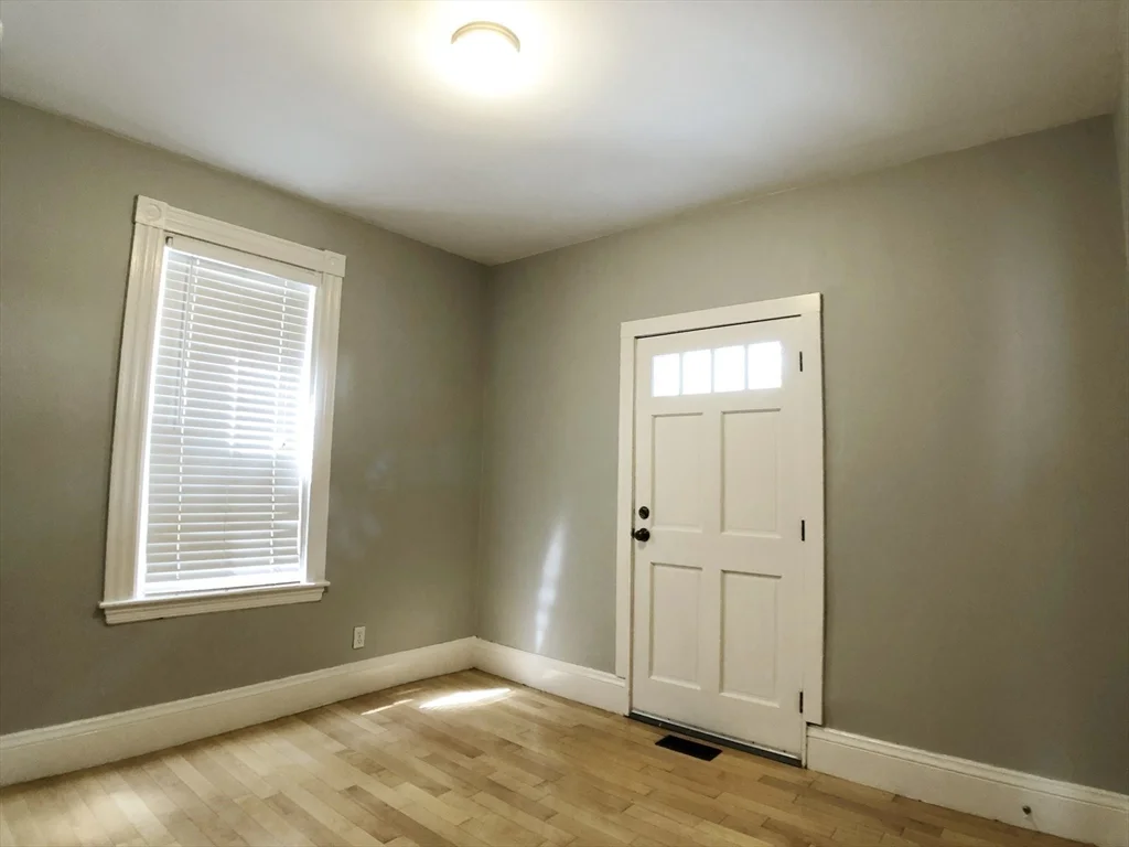 128 Chestnut St, Brookline