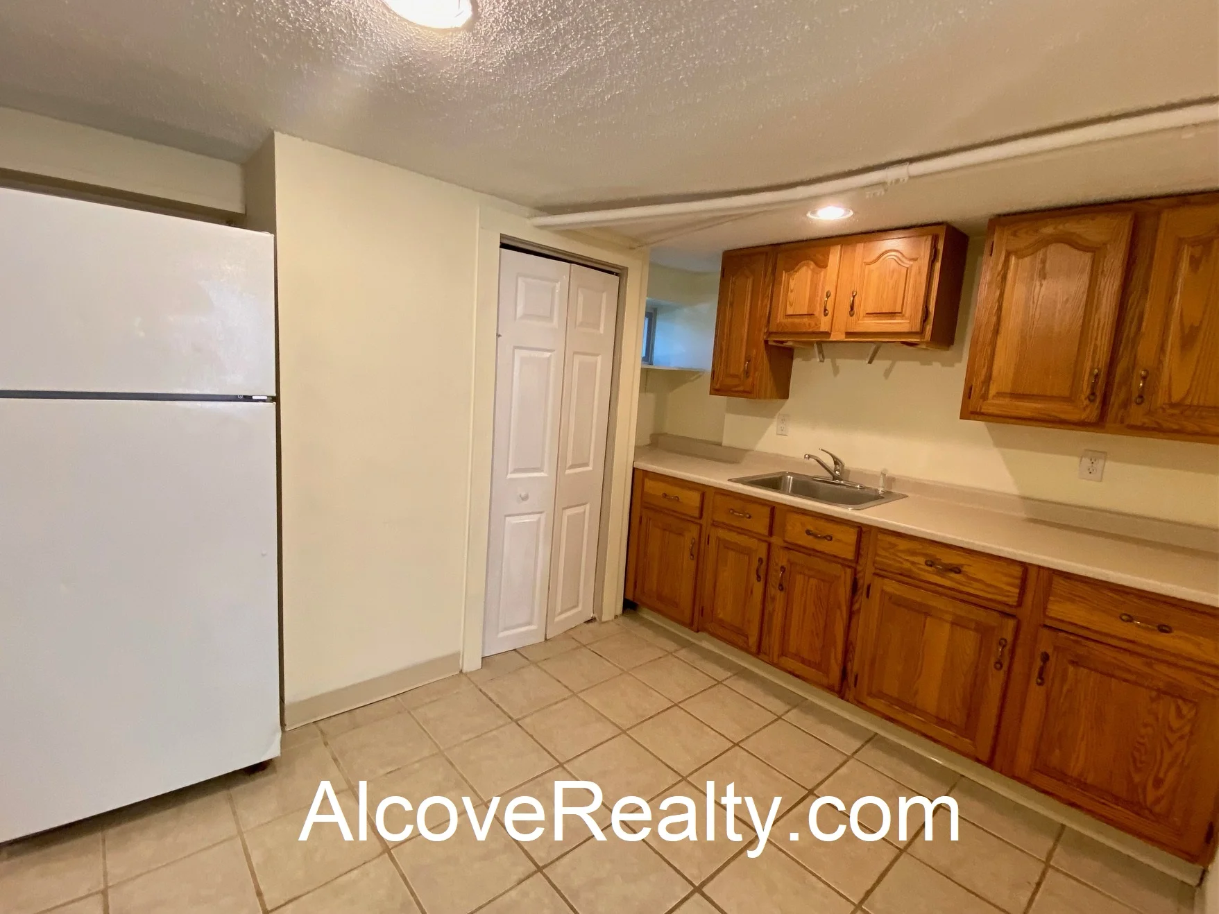 40 Alfred Rd, Arlington