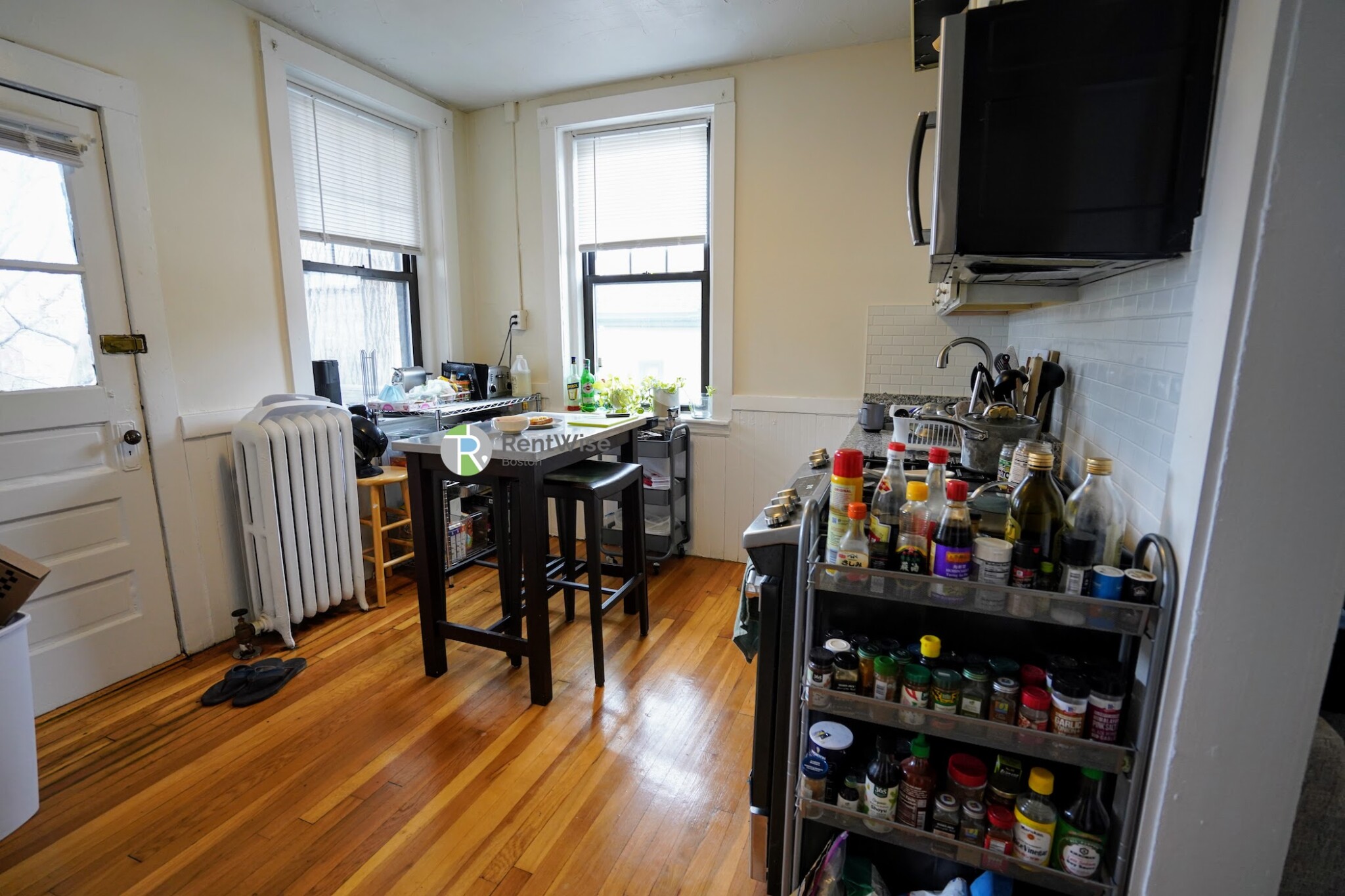 294 Harvard St, Mid-Cambridge