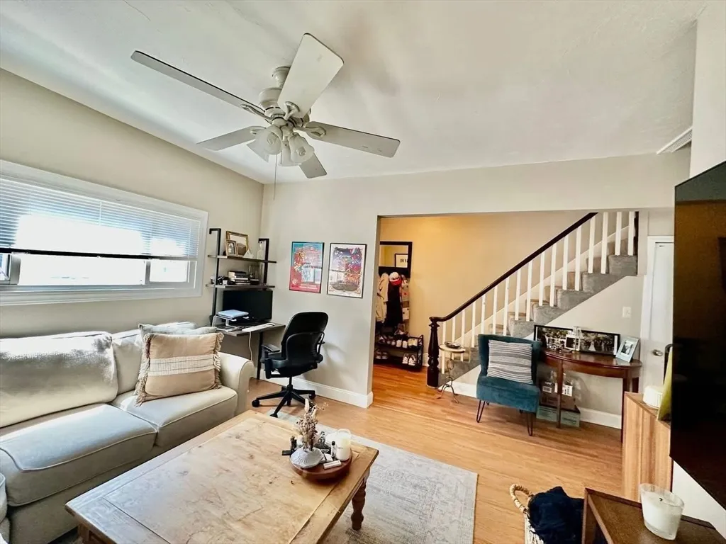 159 K St, South Boston