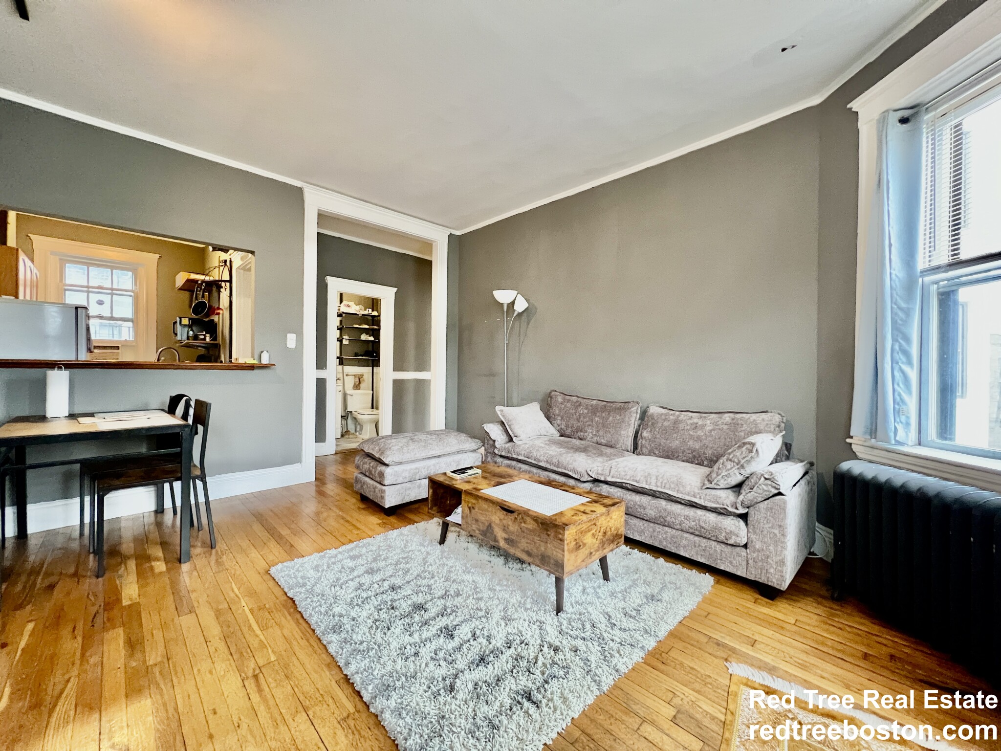 1572 Commonwealth Ave, Brighton