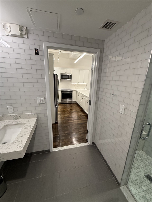 190 High St, Waterfront