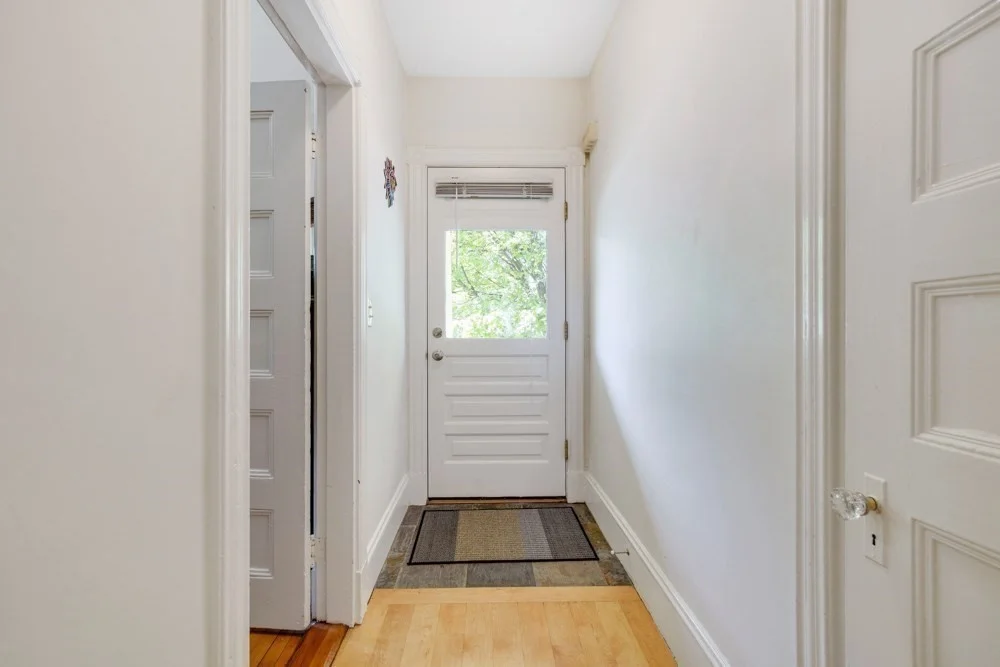 52 Waterhouse St, Teele Square