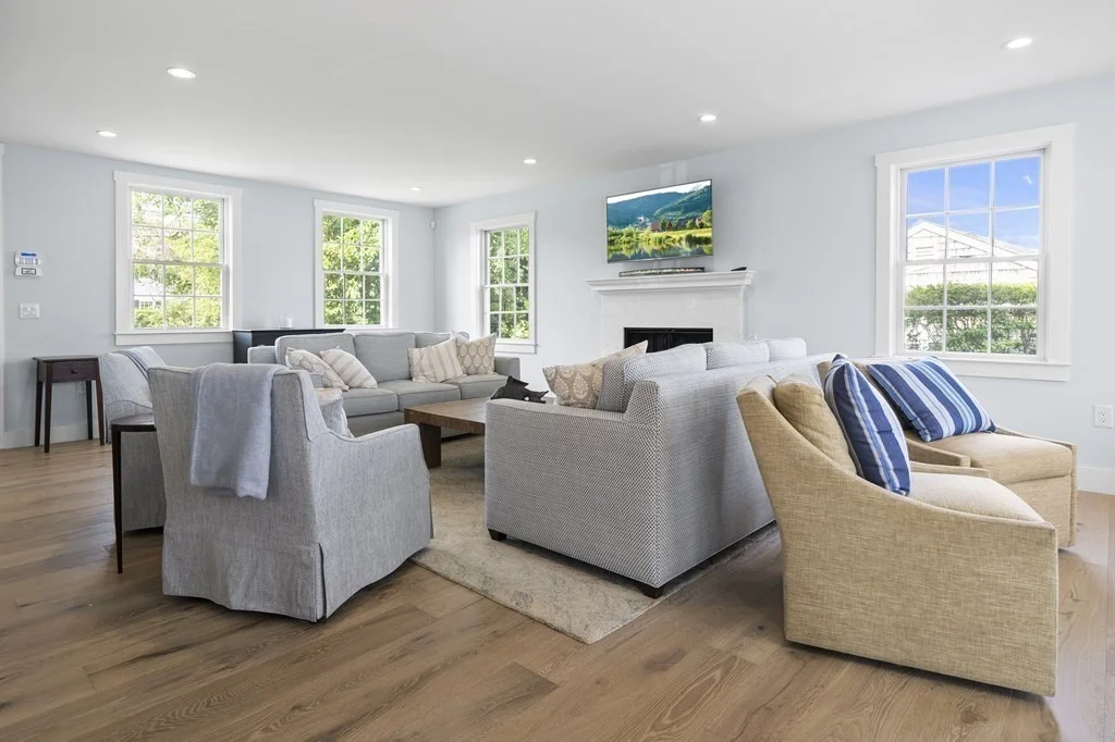 71 Cliff Rd, Nantucket