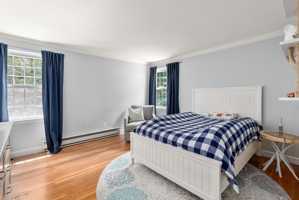 26 Cedar Hill Rd, Dover