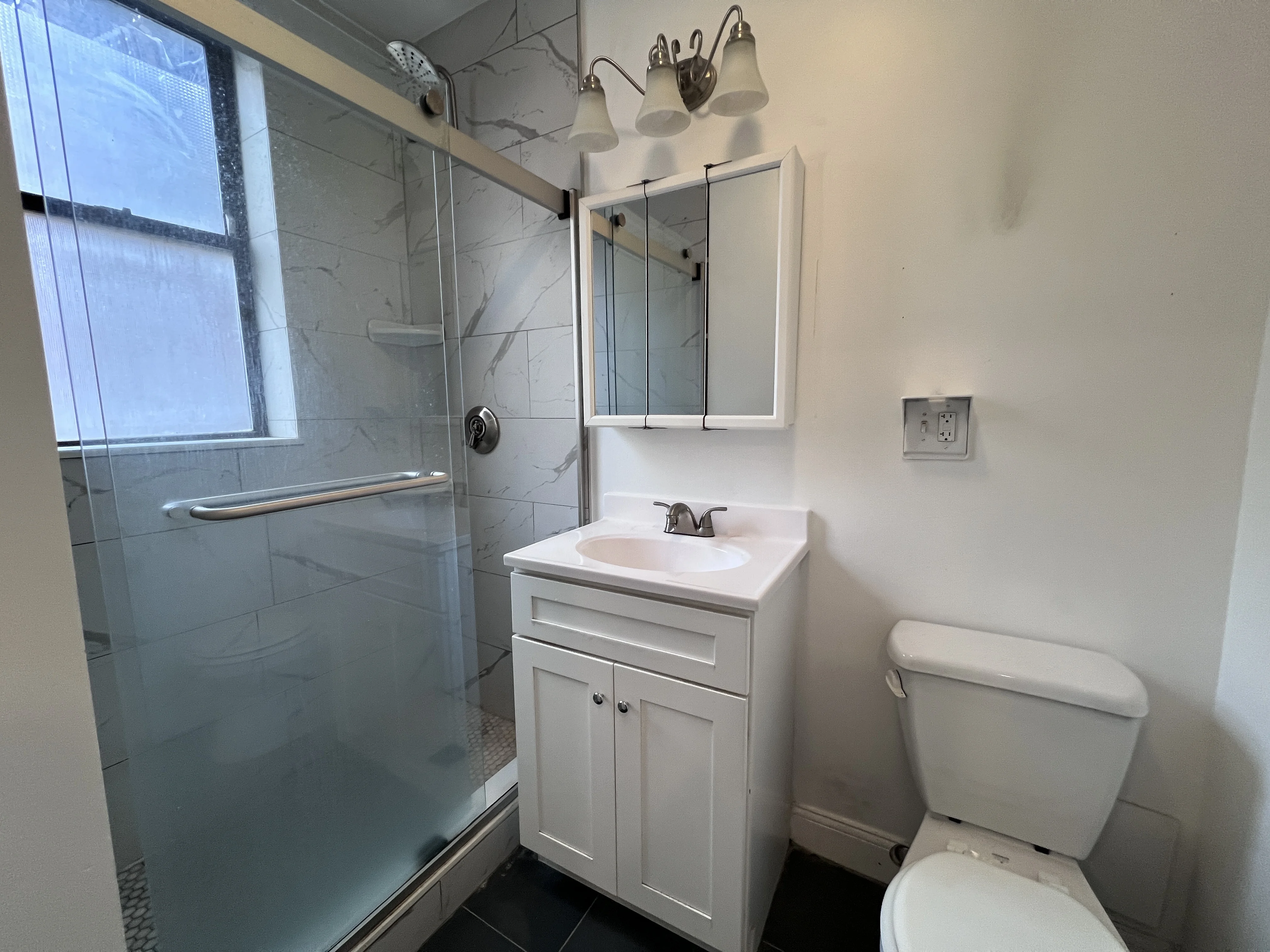 25 Queensberry St, Fenway