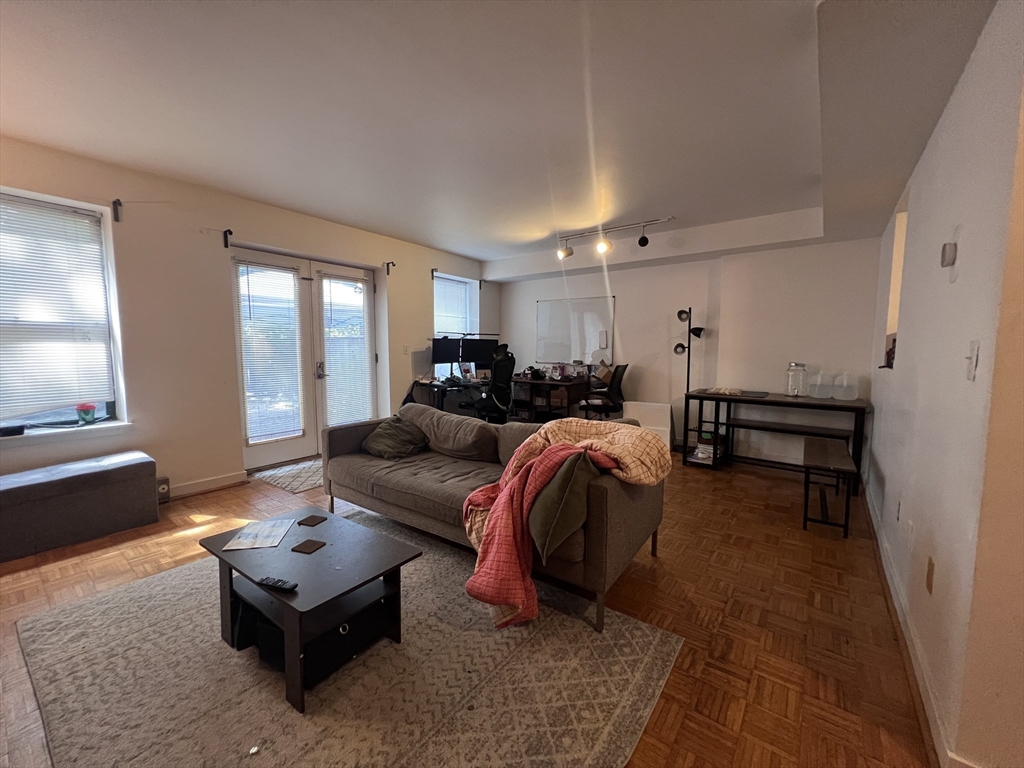 71 Fulkerson St, East Cambridge