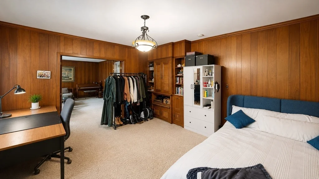 70 Winchester St, Coolidge Corner
