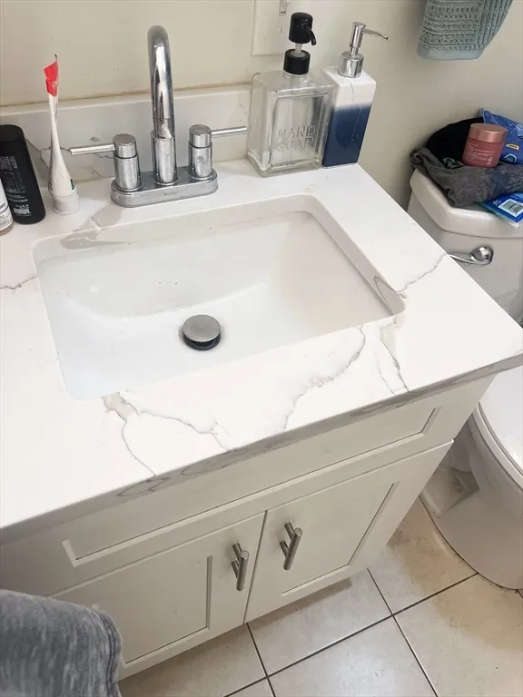 86 W 3rd St, South Boston