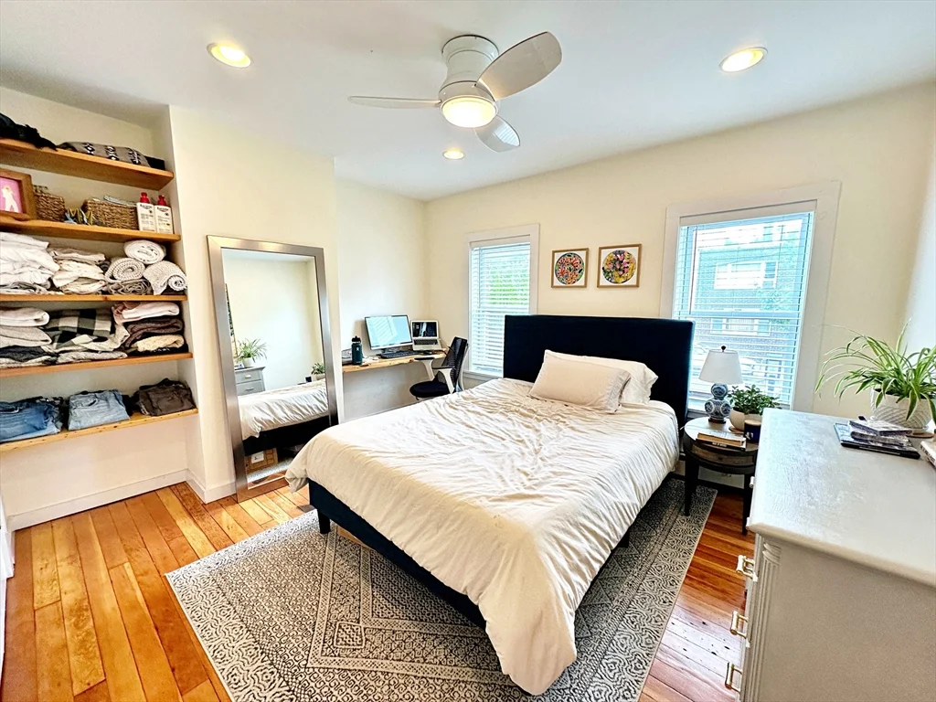 187 Everett St, East Boston