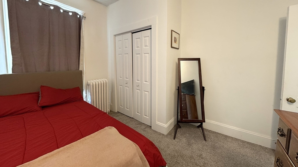 19 Beach Rd, Winthrop