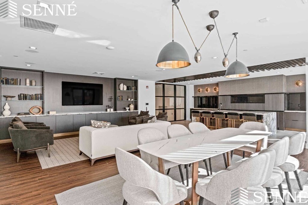 99 Sumner St, East Boston