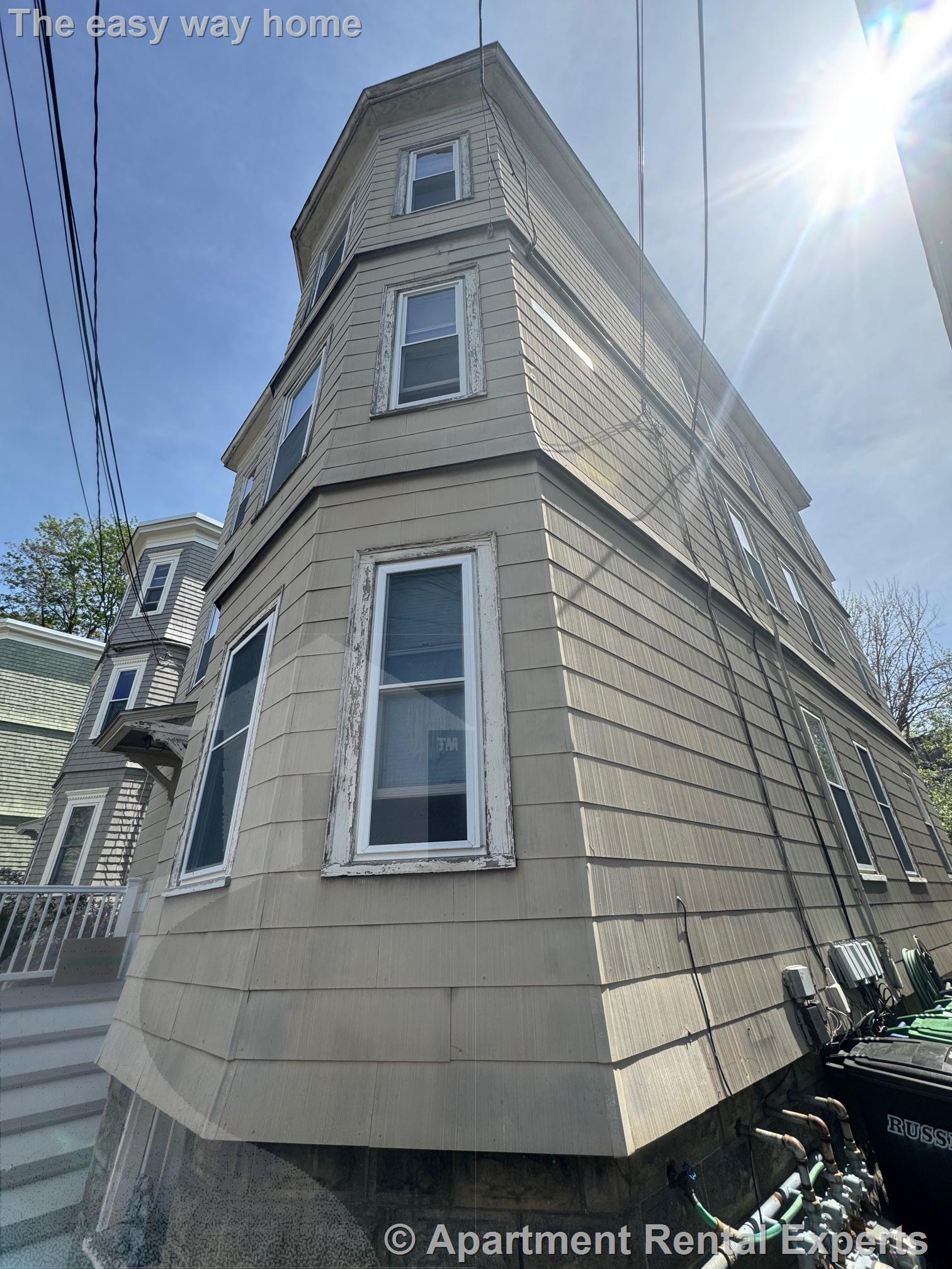 11 Belmont Sq, Porter Square