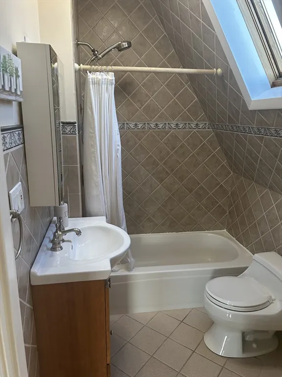 160 Washington St, Brighton