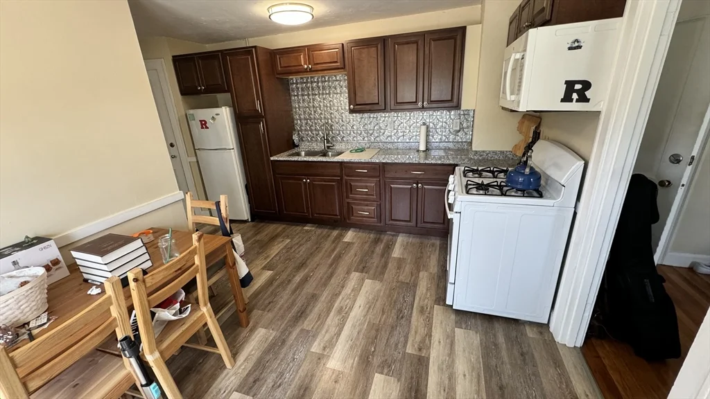 31 Safford, Quincy