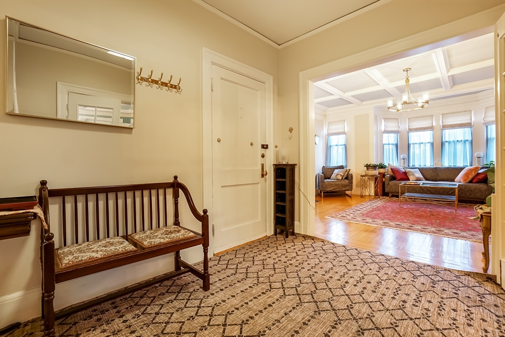 569 Franklin St, Melrose