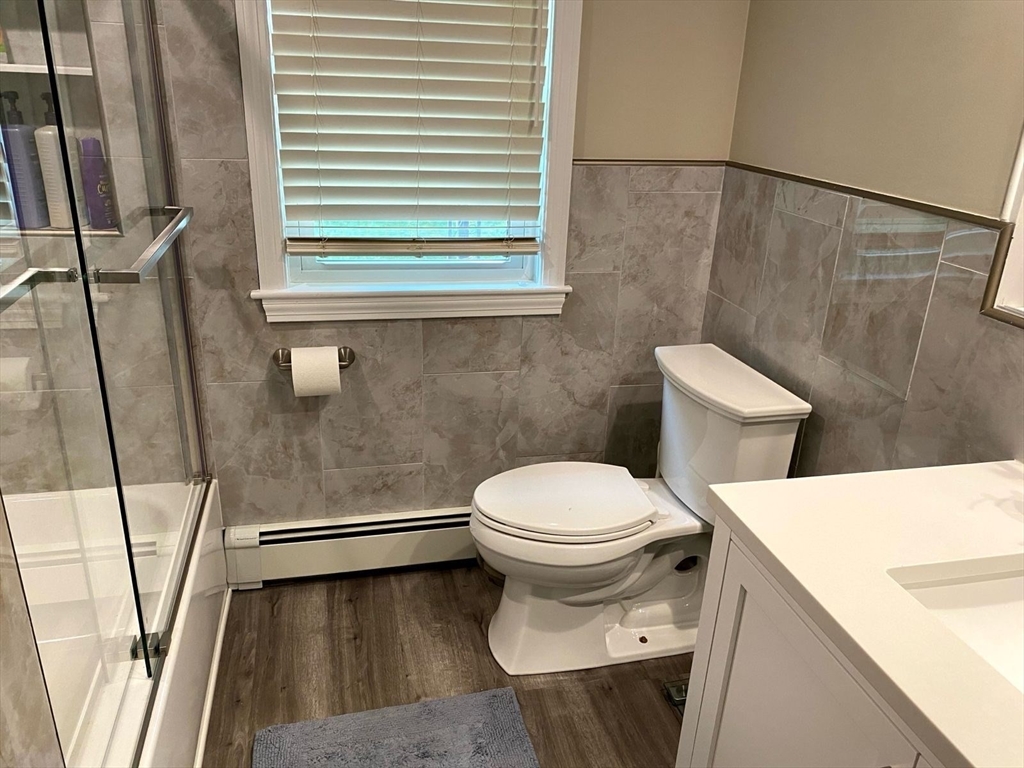 15 Winchester Dr, Lexington