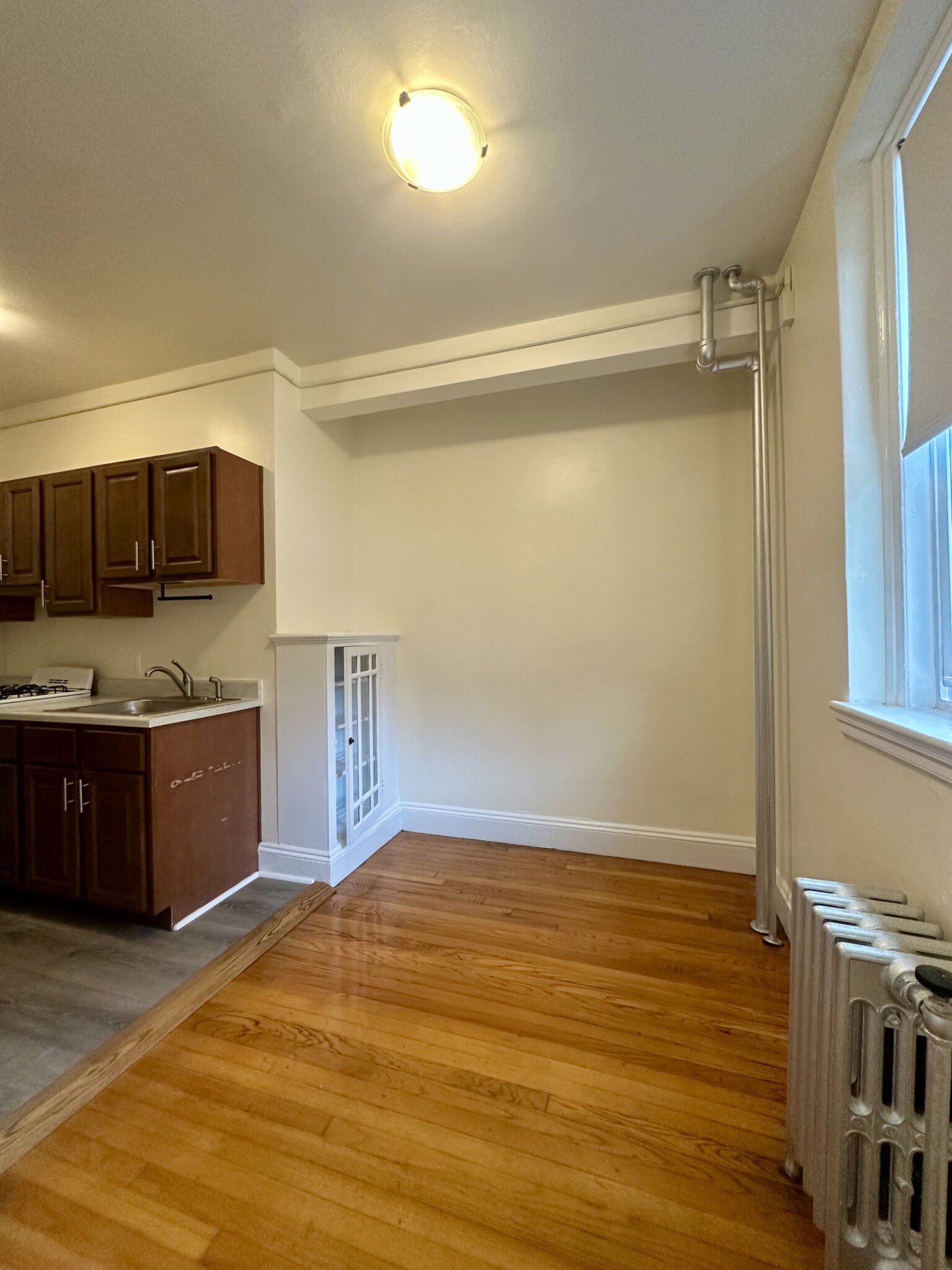 89 Strathmore Rd, Brighton